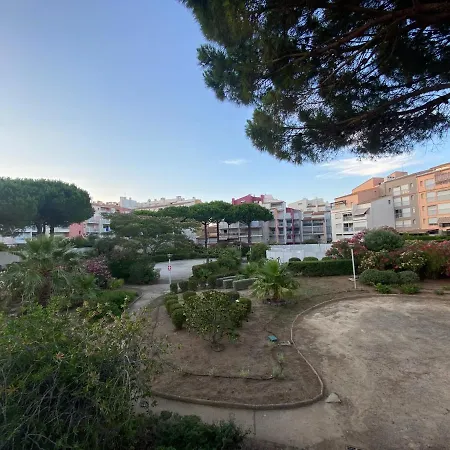 Studio Le Pharo Residence Avec Piscine Agde Exterior photo